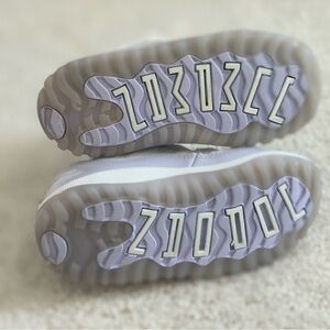 Kids Jordan size 8